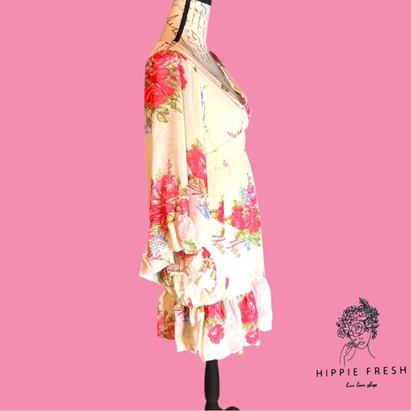 Betsey Johnson Women's Floral Boho Dress Size 4 - Picture 5 of 11